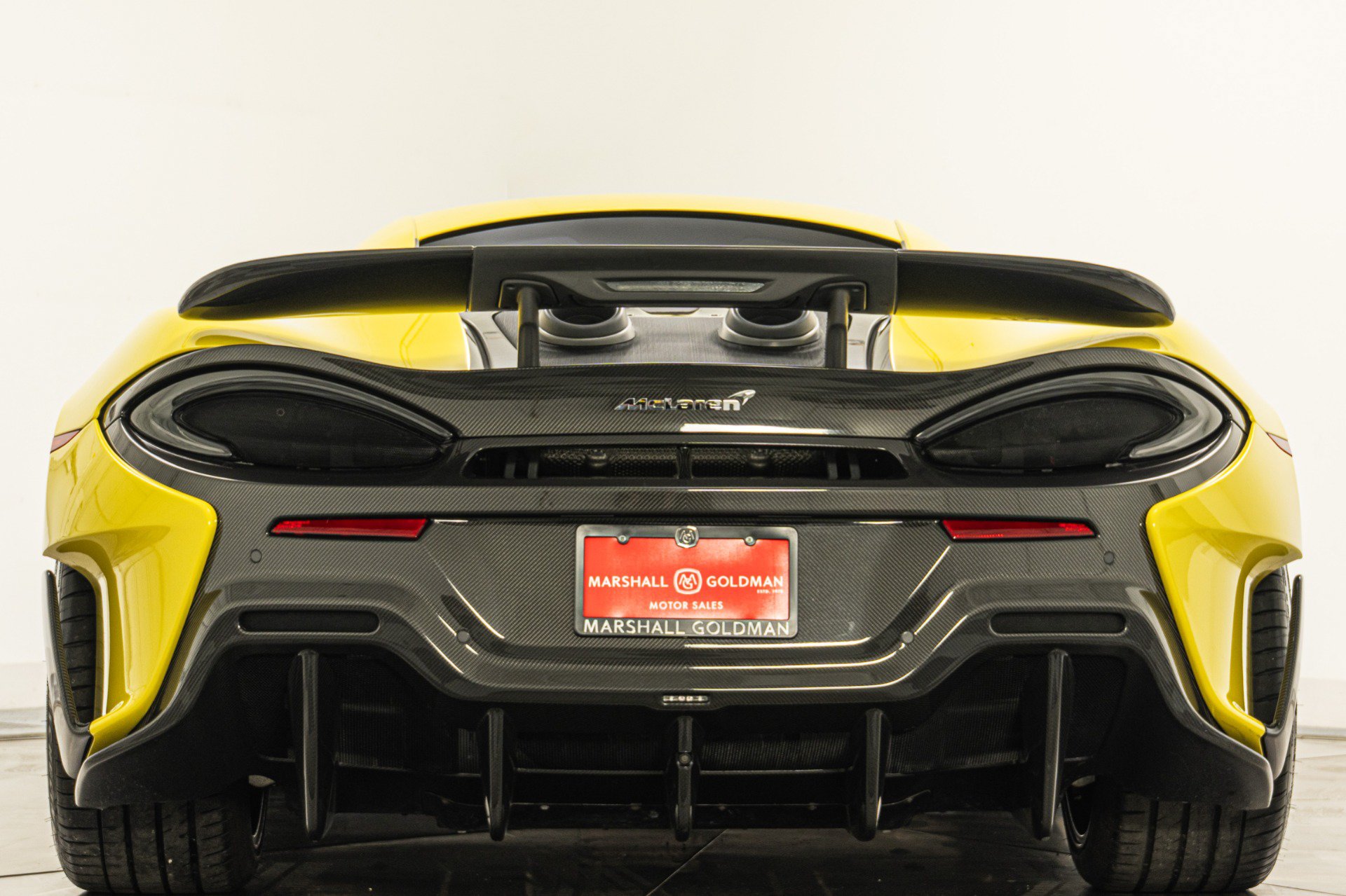 Used 2019 McLaren 600LT RWD image 8