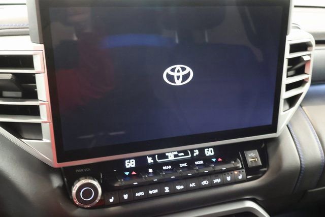 Used 2025 Toyota Sequoia Platinum AWD/4WD image 20