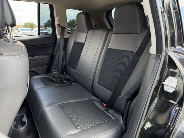 Used 2015 Jeep Compass Sport w/ Power Value Group FWD image 18