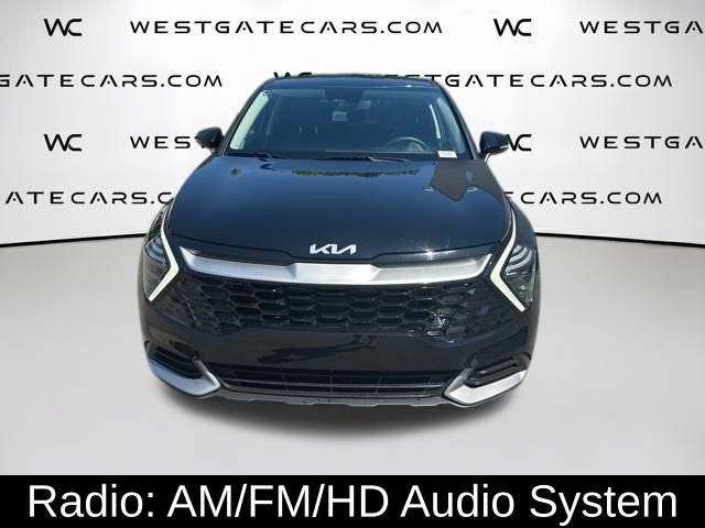 Used 2025 Kia Sportage EX FWD image 2
