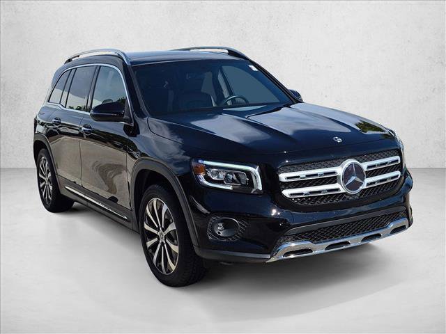 Used 2022 Mercedes-Benz GLB 250 image 3