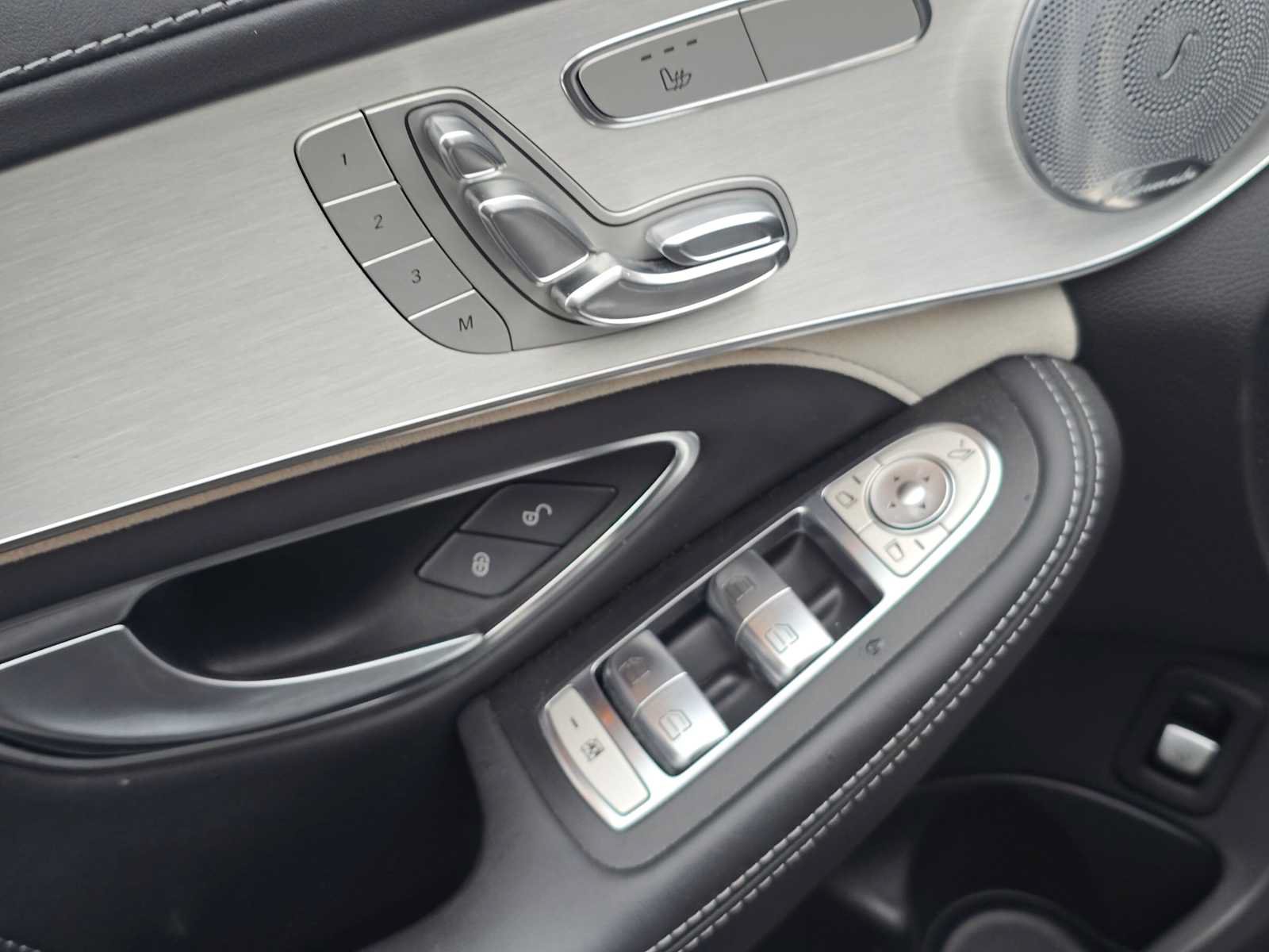 Used 2016 Mercedes-Benz C 63 AMG S image 22
