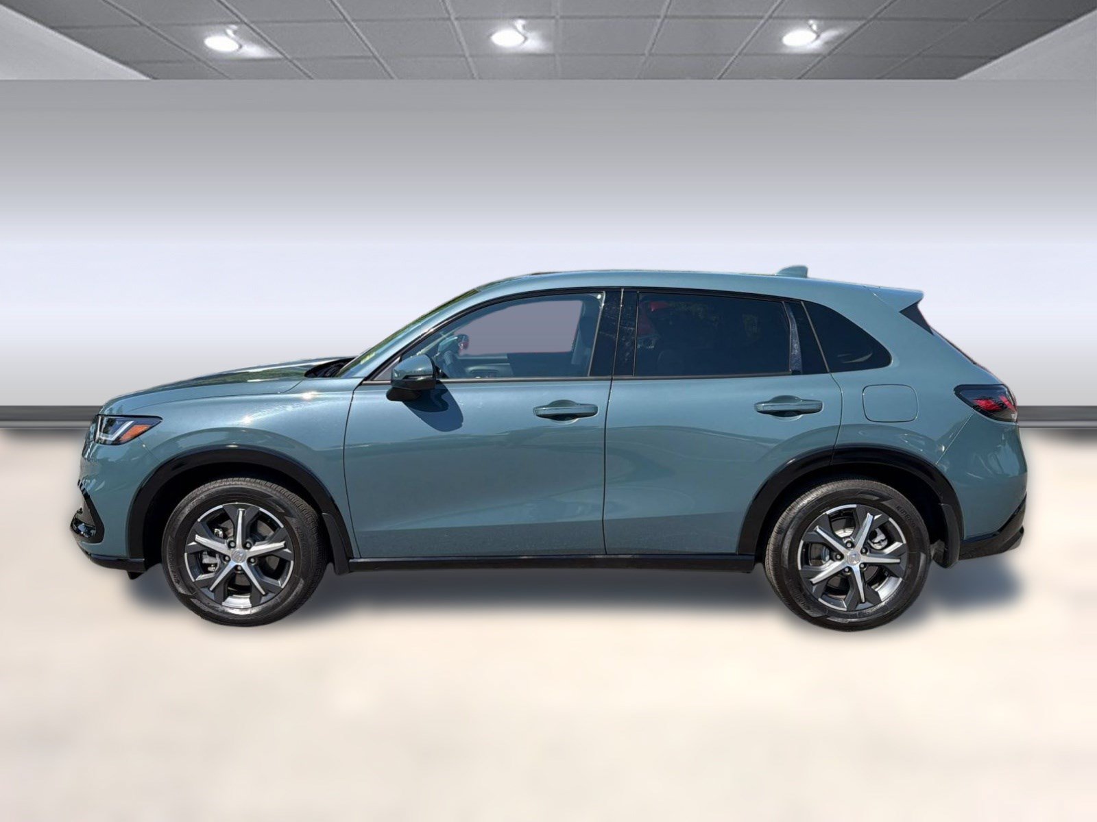 Used 2024 Honda HR-V EX-L image 2