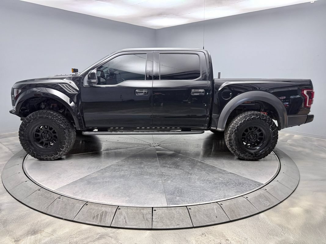Used 2019 Ford F150 Raptor w/ Equipment Group 802A Luxury AWD/4WD image 8