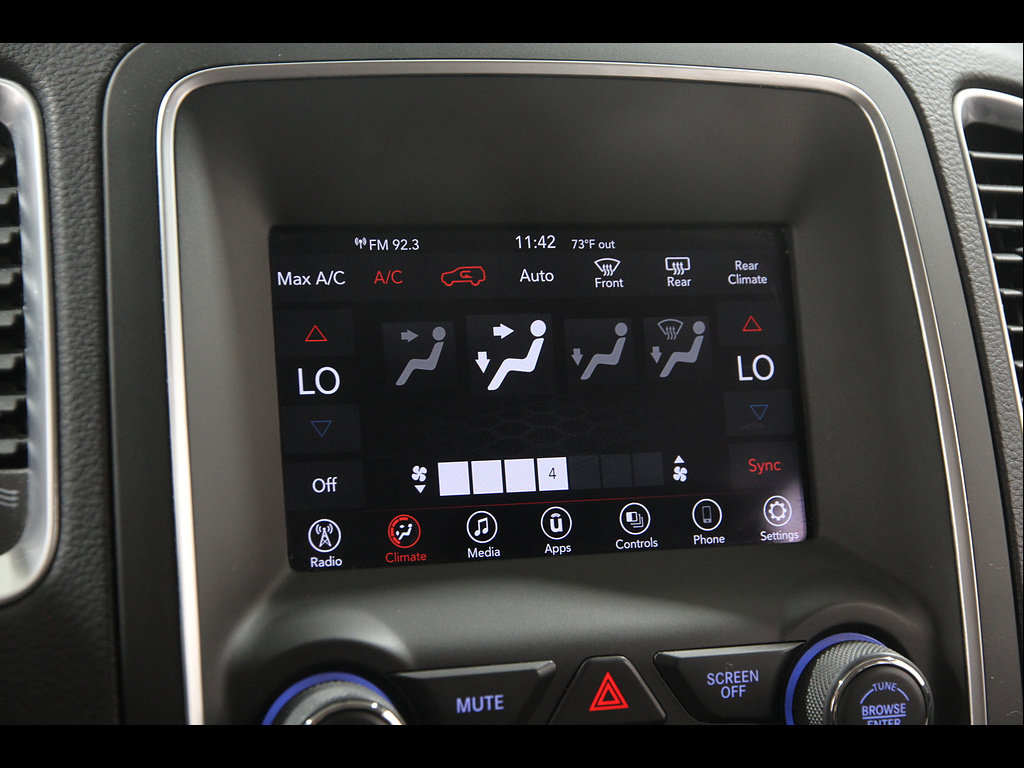 Used 2020 Dodge Durango SXT AWD/4WD image 11