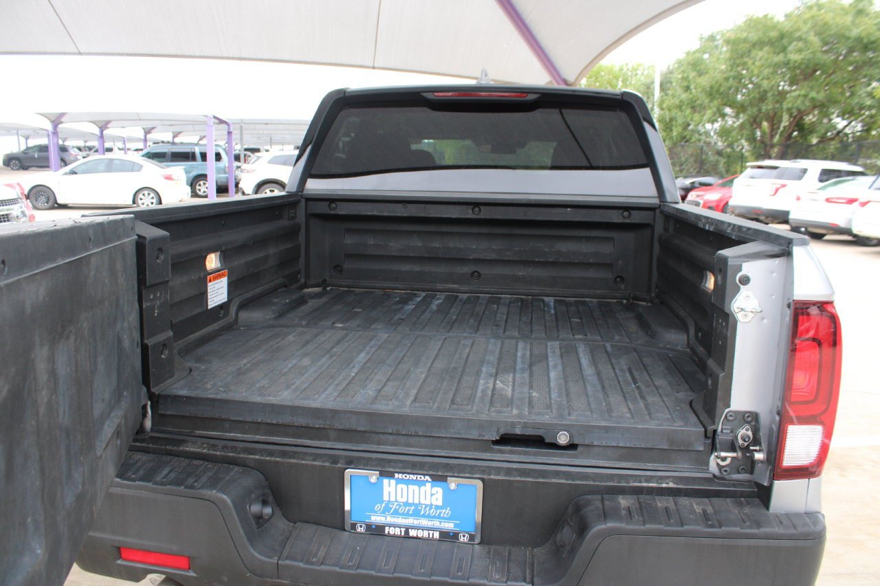 Used 2023 Honda Ridgeline Sport image 6