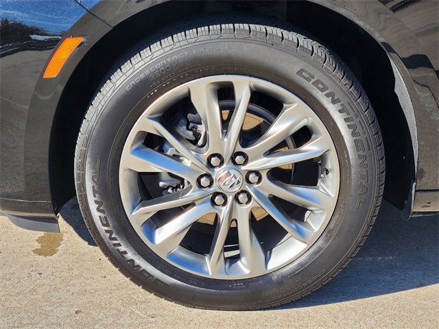 Used 2024 Buick Enclave Avenir w/ Trailering Package, 5000 lbs. image 10