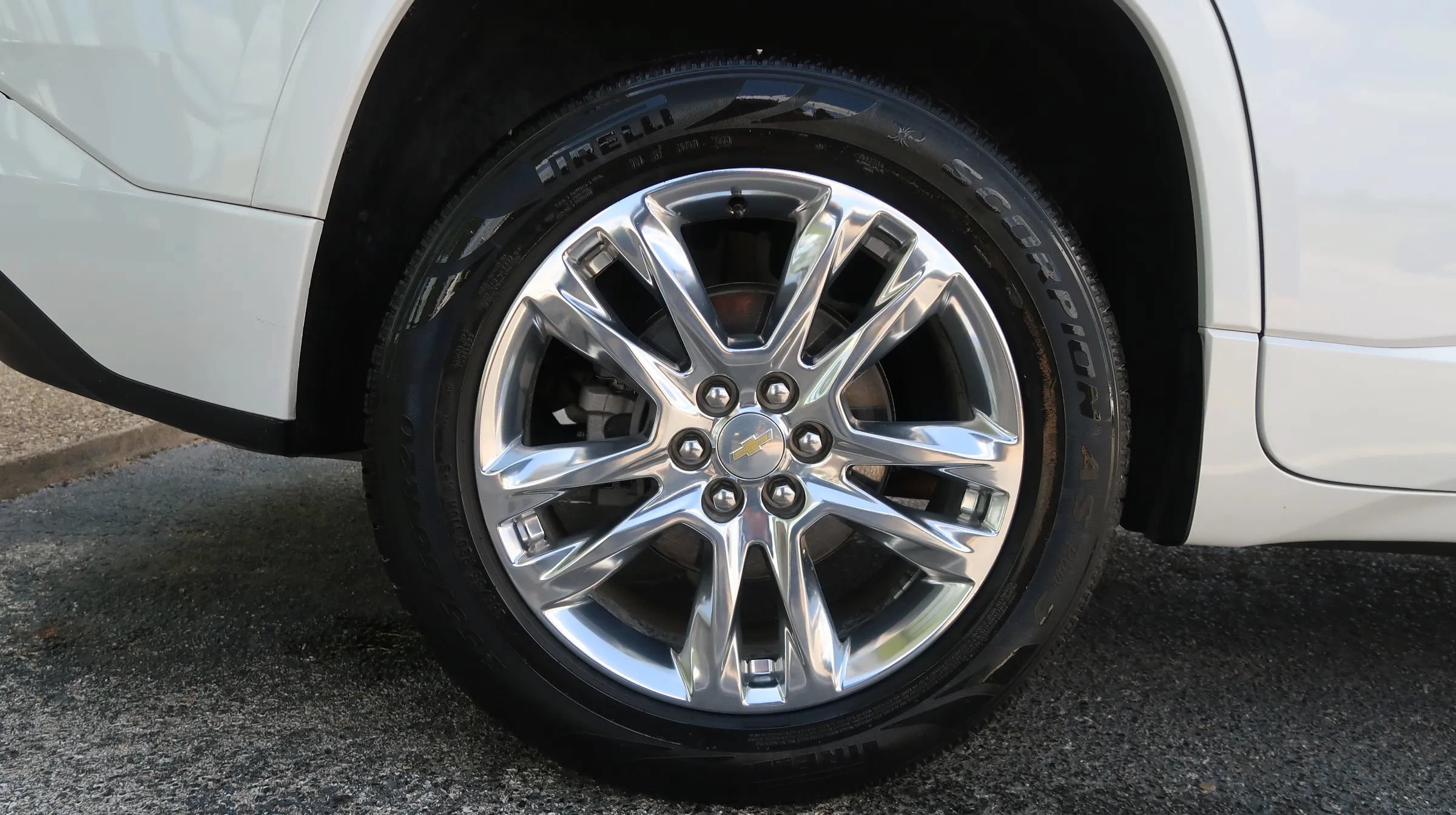 Used 2021 Chevrolet Traverse High Country FWD image 59