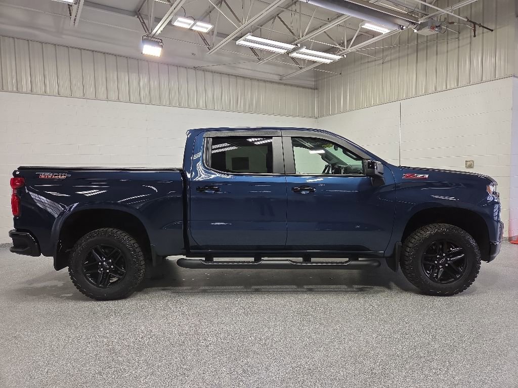 Used 2021 Chevrolet Silverado 1500 LT Trail Boss w/ Convenience Package II AWD/4WD image 8