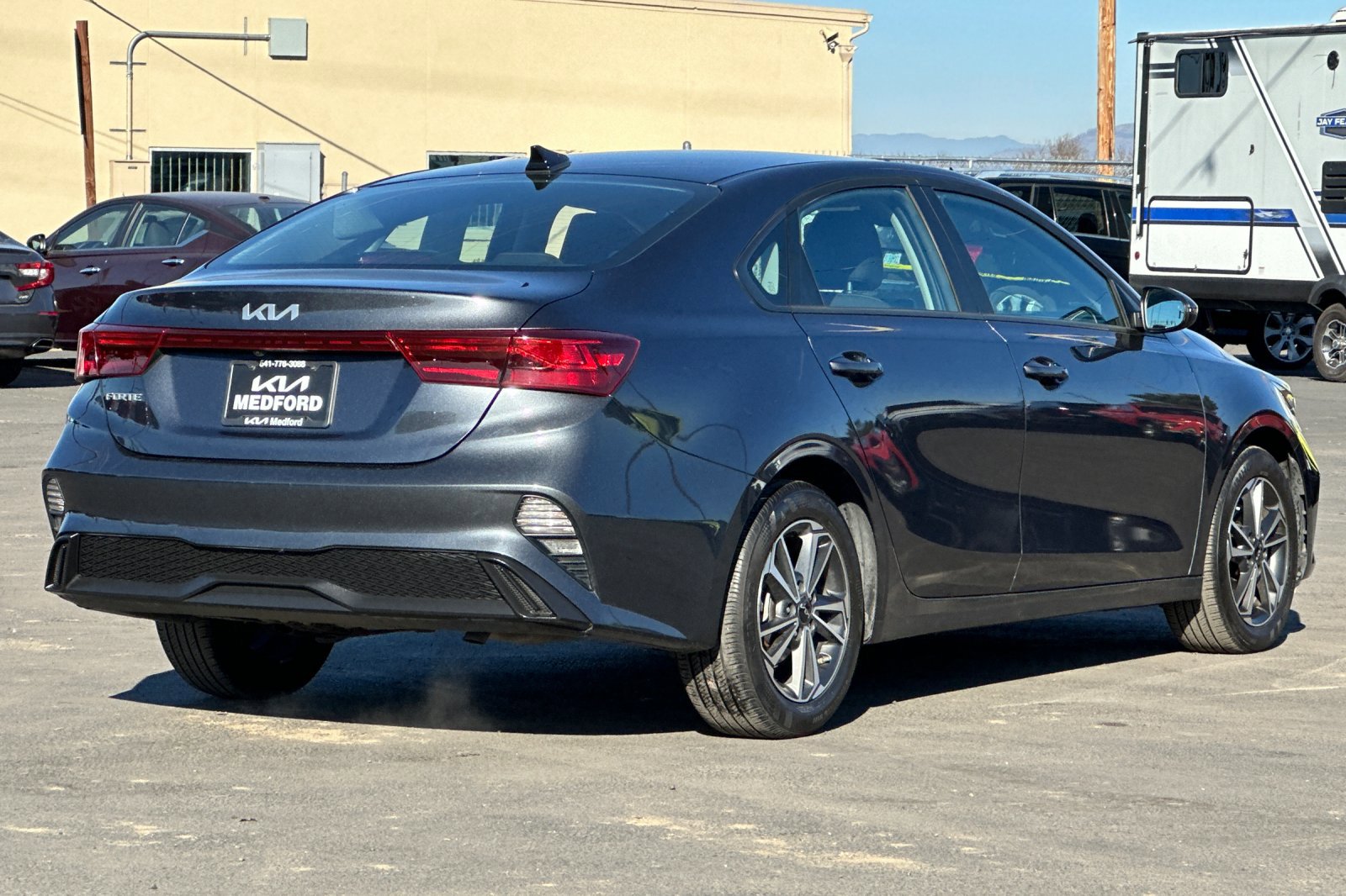 Used 2023 Kia Forte LXS w/ LXS Technology Package image 4