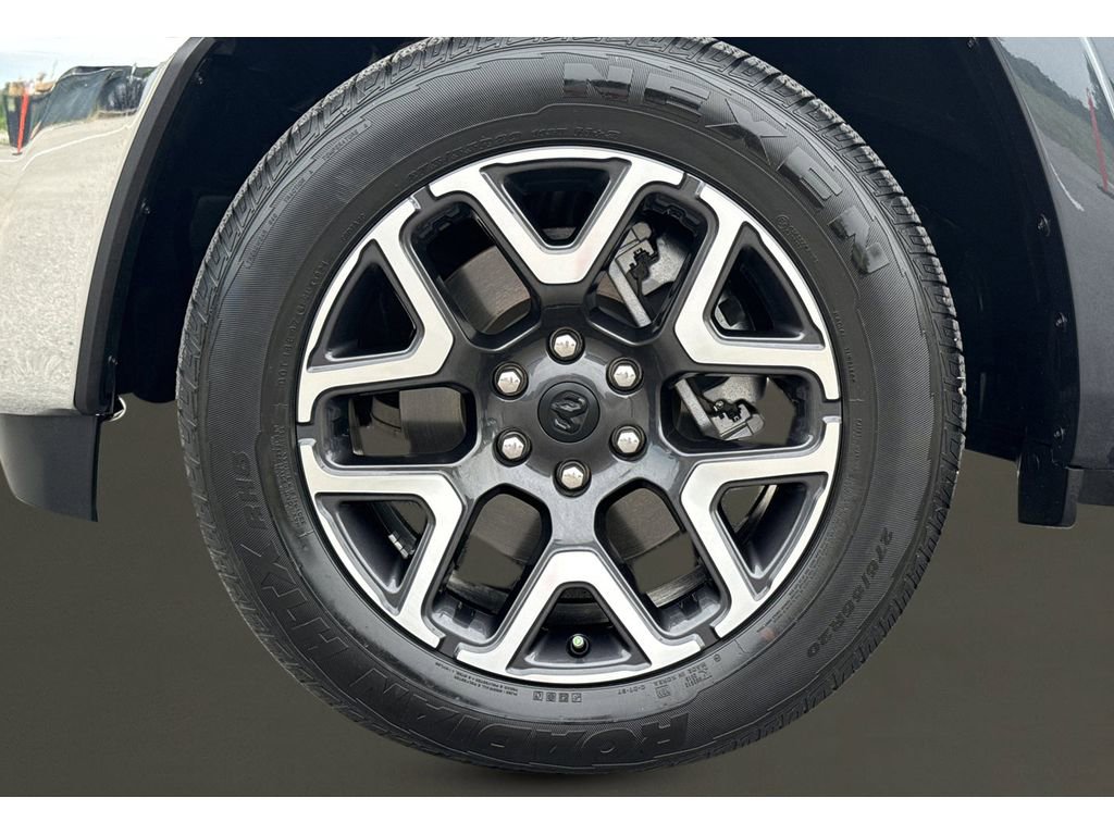Used 2026 RAM 1500 Laramie AWD/4WD image 10