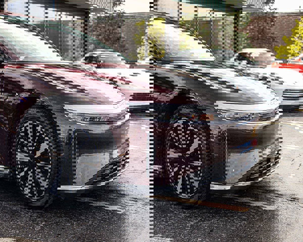 Used 2024 Lucid Air Pure image 3