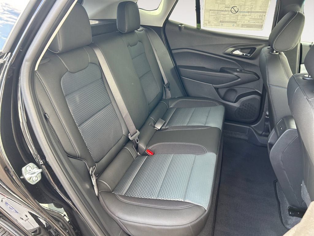 New 2026 Chevrolet Trax LT w/ LT Convenience Package FWD image 23