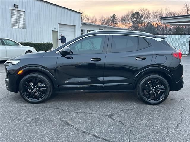 Certified 2025 Buick Encore GX Sport Touring w/ Advanced Technology Package image 7