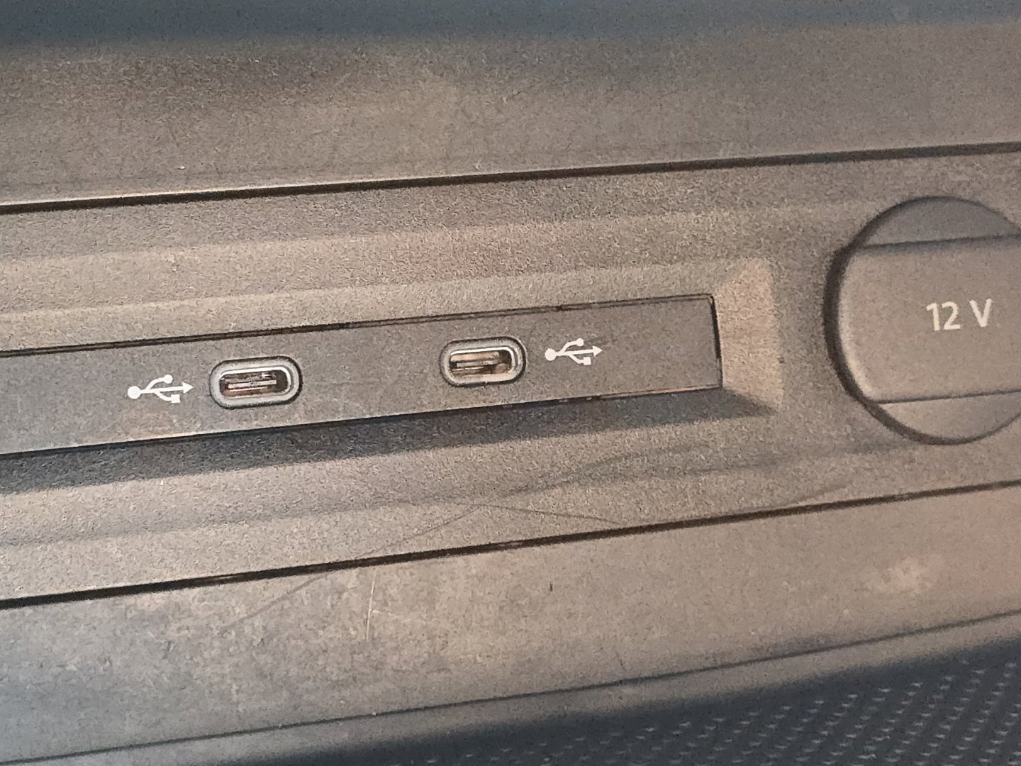 Used 2021 Volkswagen Atlas Cross Sport S image 27