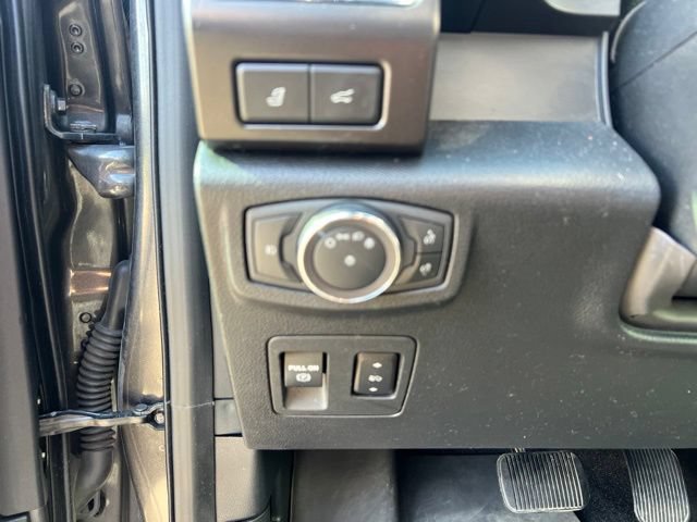 Used 2019 Ford Expedition Limited w/ Special Edition Package AWD/4WD image 27