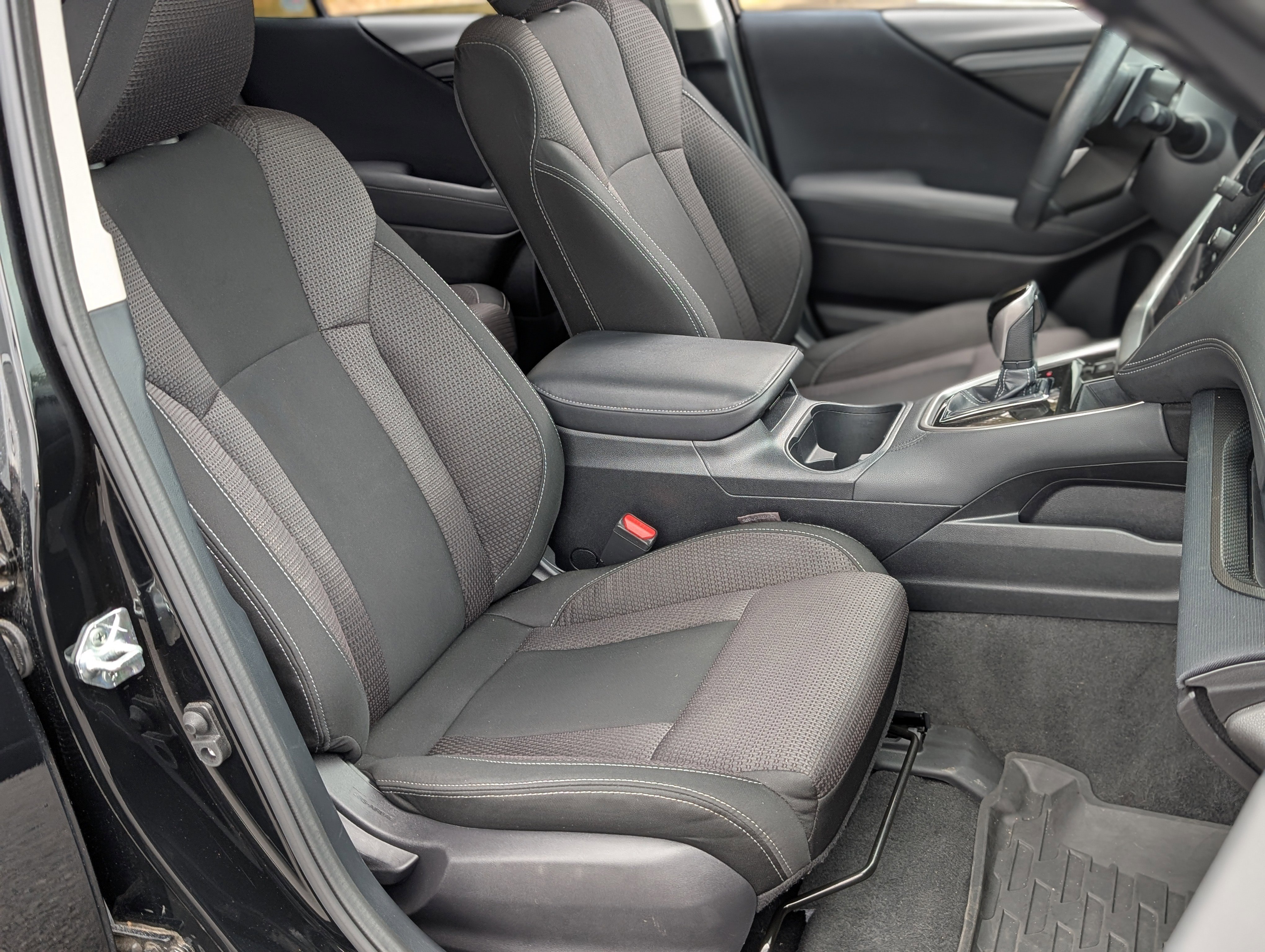 Used 2023 Subaru Outback Premium image 21