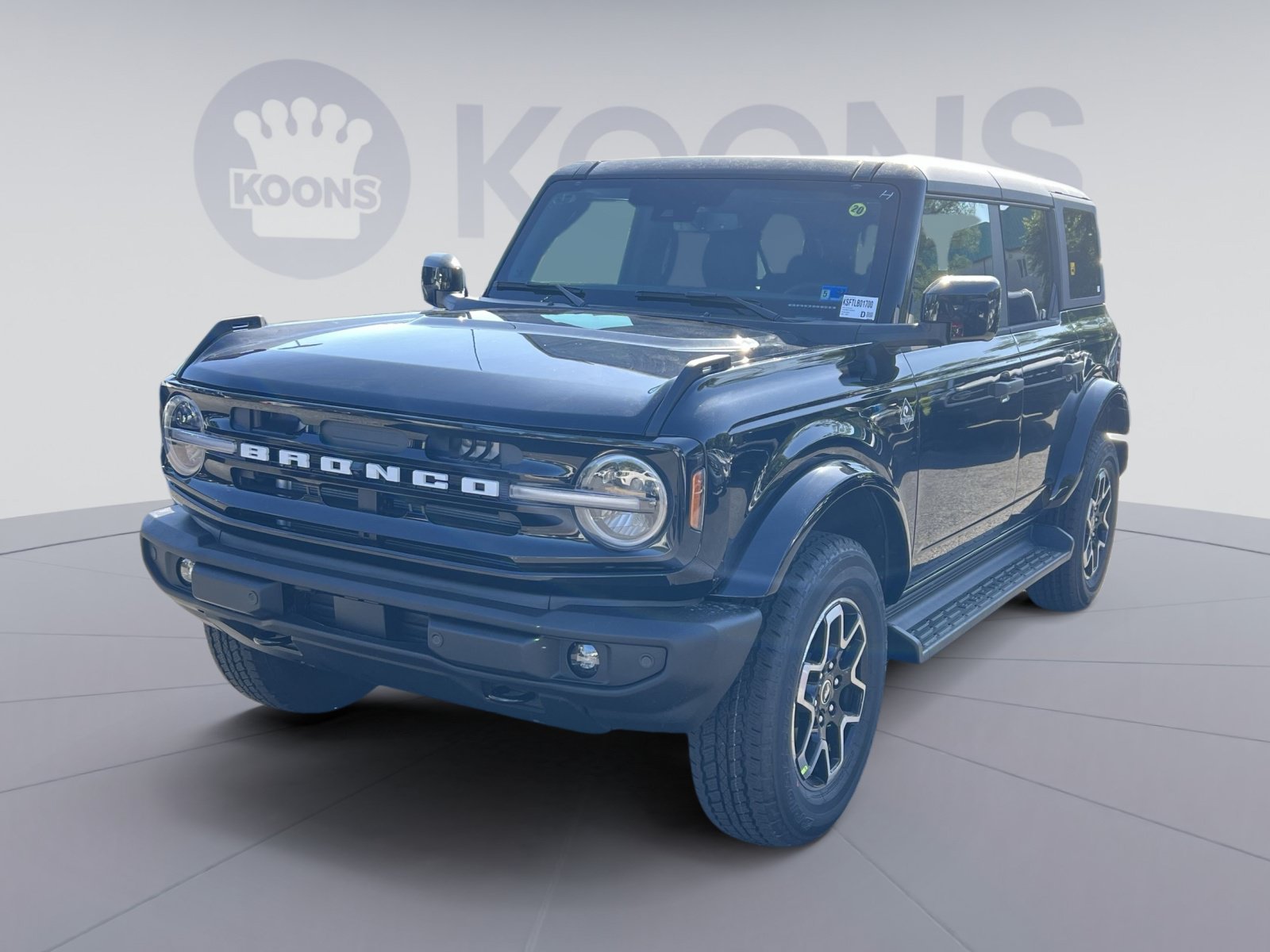 New 2026 Ford Bronco Outer Banks AWD/4WD image 1