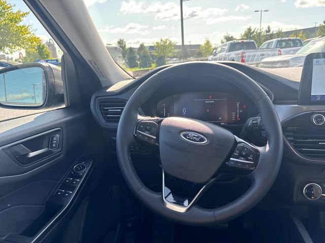 Used 2023 Ford Escape Active AWD/4WD image 13