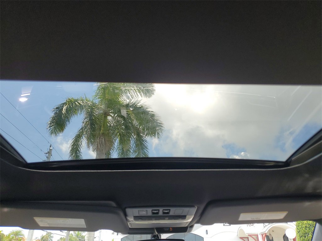 New 2025 Mitsubishi Outlander SEL Black Edition image 18