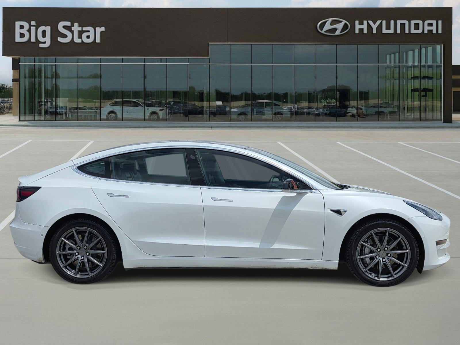 Used 2020 Tesla Model 3 Long Range AWD/4WD image 5