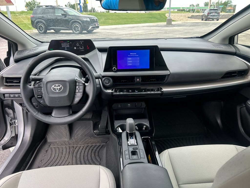 Certified 2024 Toyota Prius XLE FWD image 14