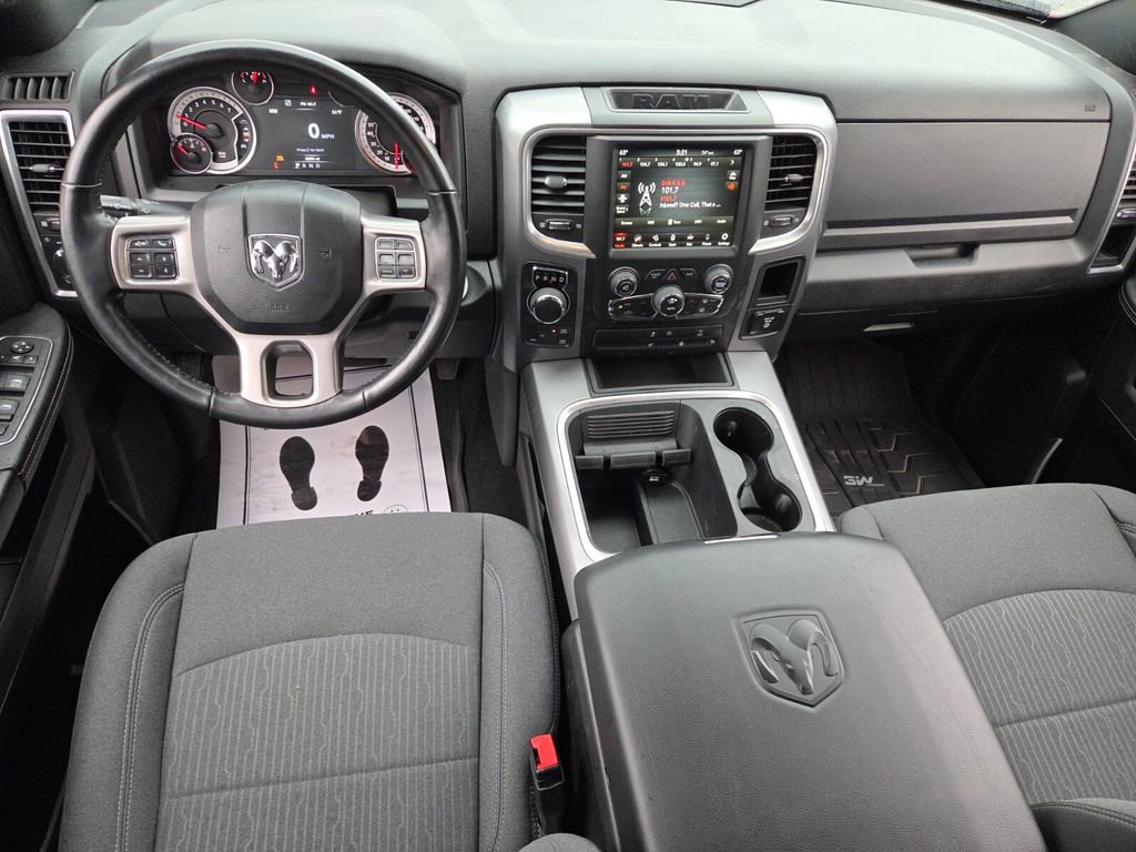 Used 2022 RAM 1500 Classic Warlock AWD/4WD image 8
