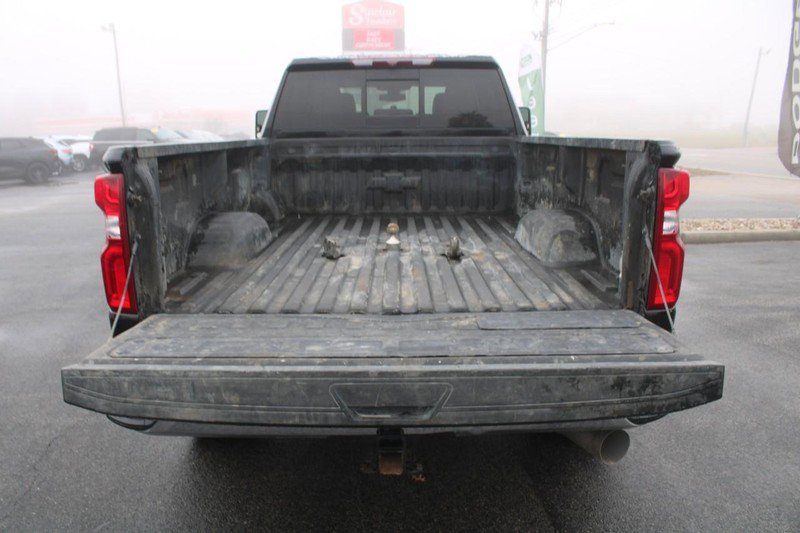 Used 2022 Chevrolet Silverado 3500 LTZ w/ LTZ Plus Package image 6