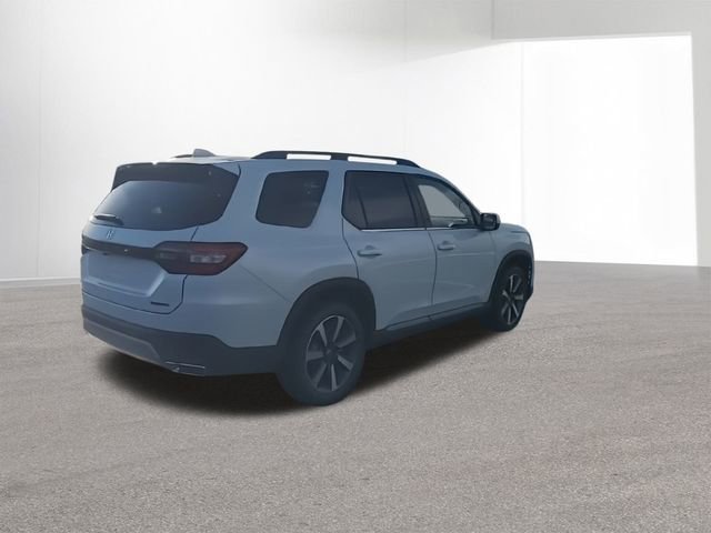 New 2025 Honda Pilot Touring image 9