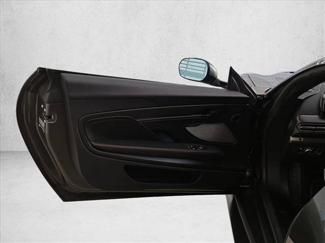 Used 2025 Aston Martin Vanquish RWD image 15