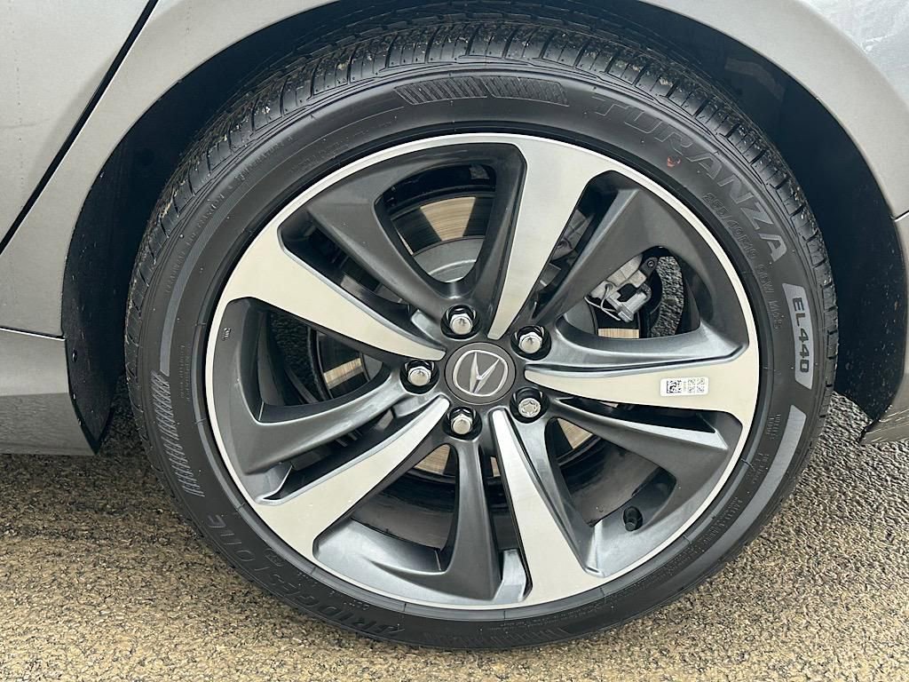 Certified 2025 Acura TLX w/ Technology Package image 36