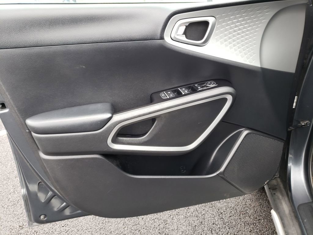 Used 2020 Kia Soul X-Line image 15