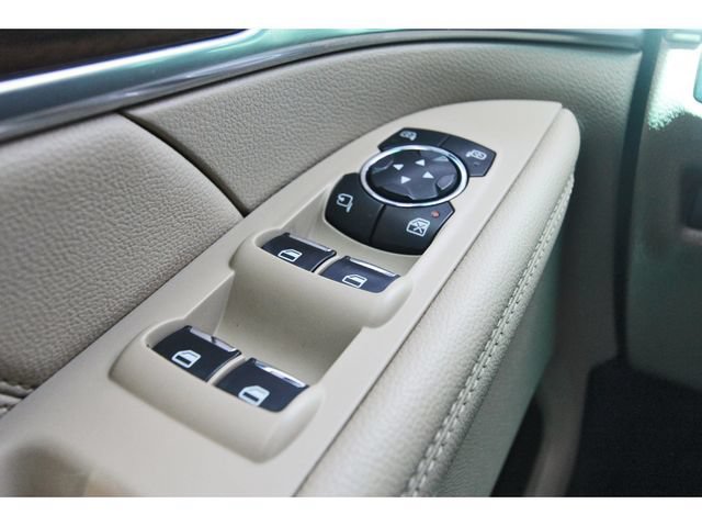 Used 2017 Ford Explorer Limited w/ Equipment Group 301A FWD image 20