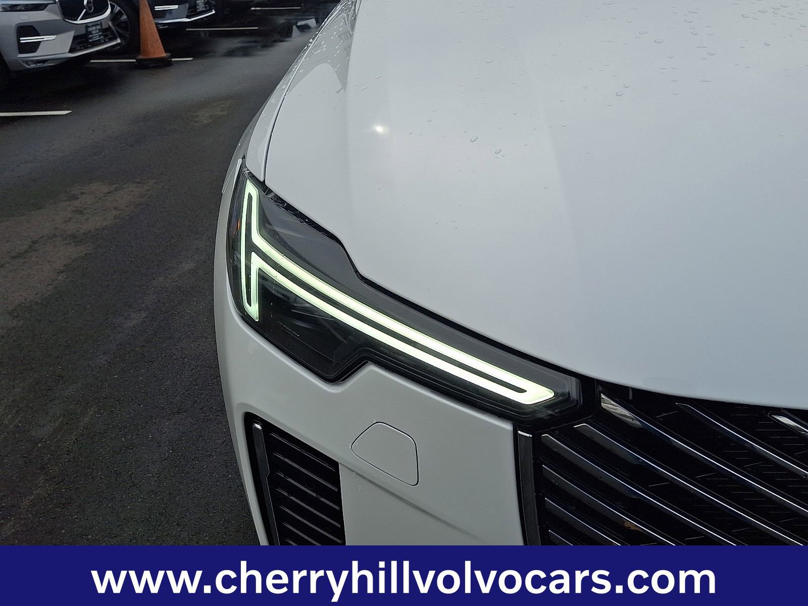 Certified 2025 Volvo XC90 B5 Plus image 10