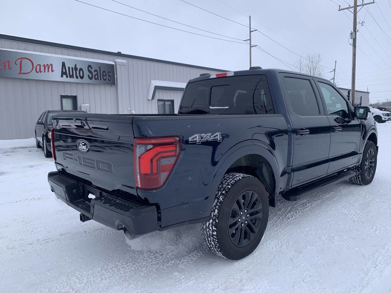 Used 2024 Ford F150 Lariat image 9