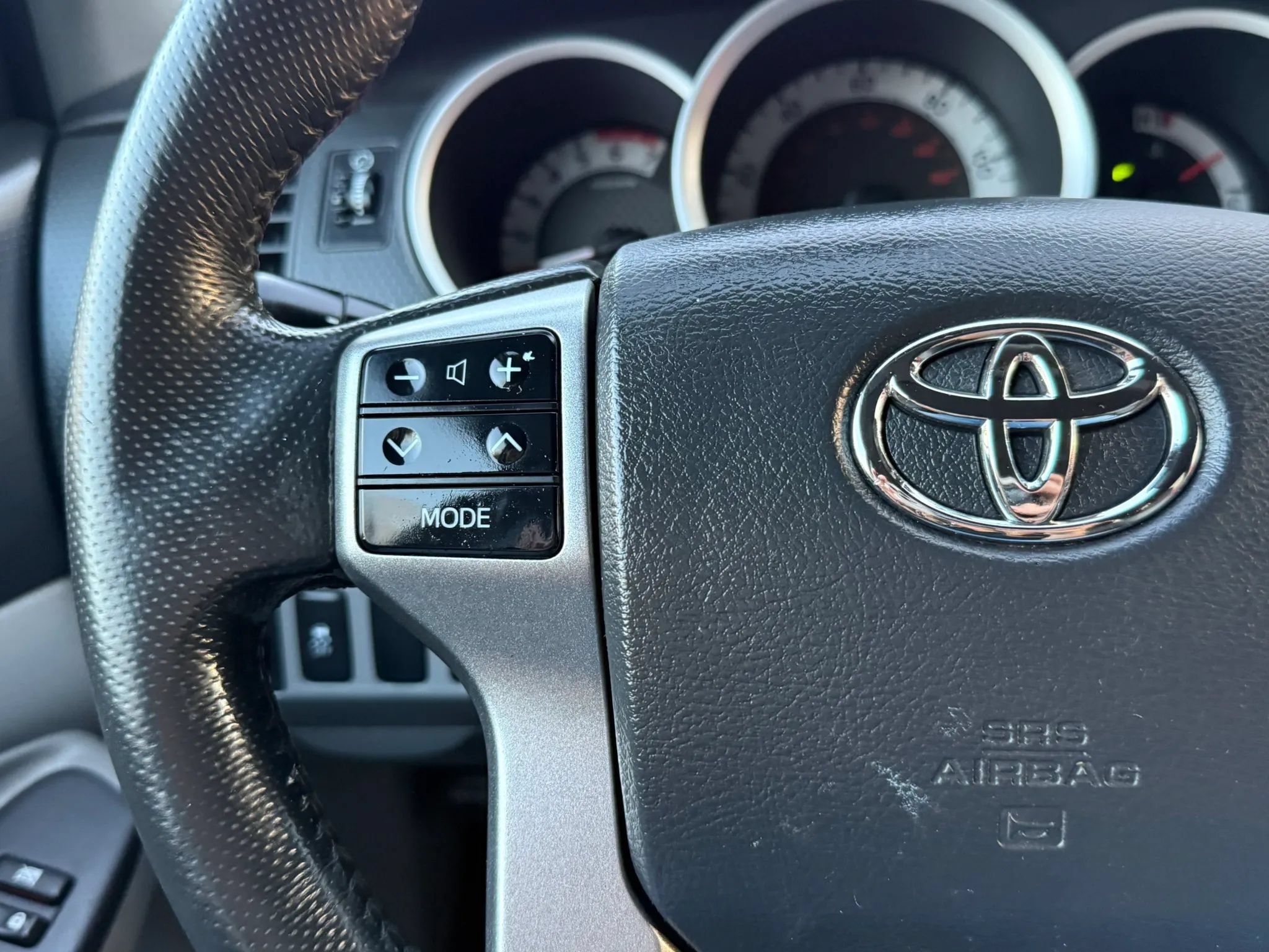 Used 2012 Toyota Tacoma PreRunner w/ SR5 Pkg RWD image 22
