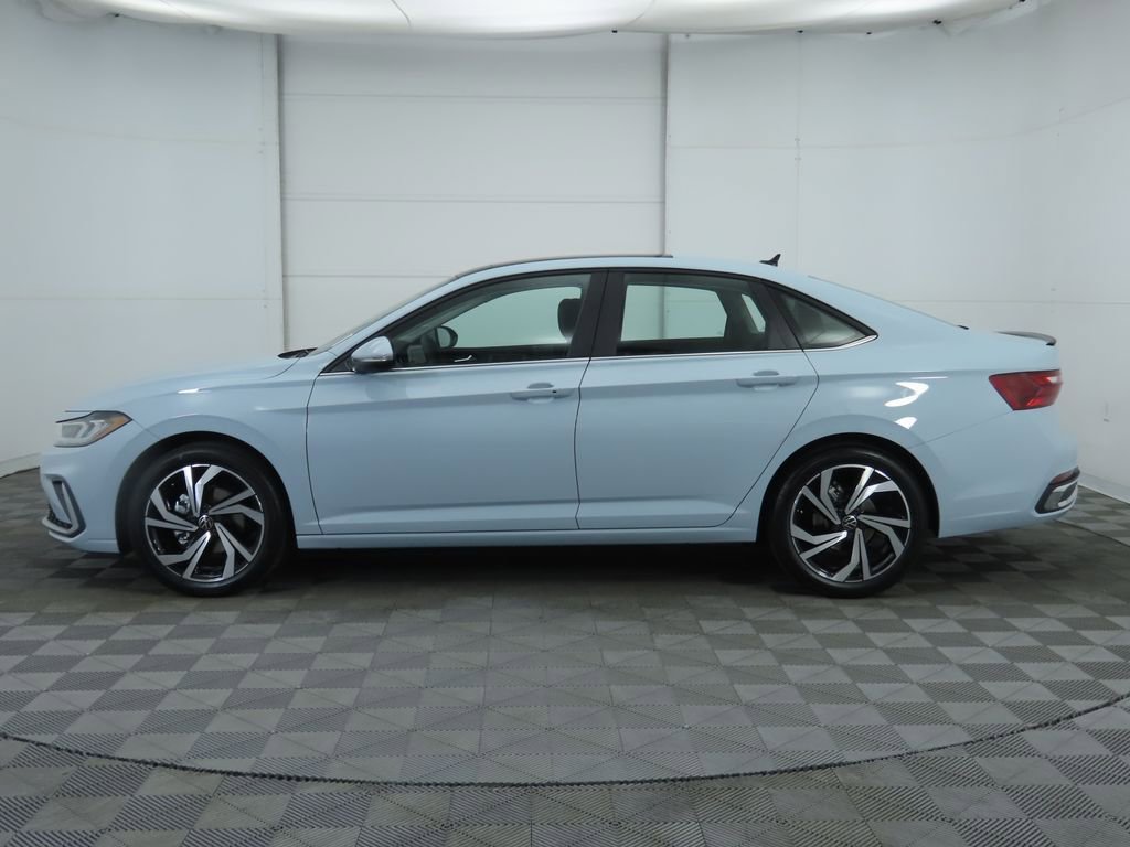 New 2026 Volkswagen Jetta SEL FWD image 8
