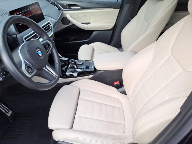 Used 2023 BMW X4 M40i w/ Premium Package image 16
