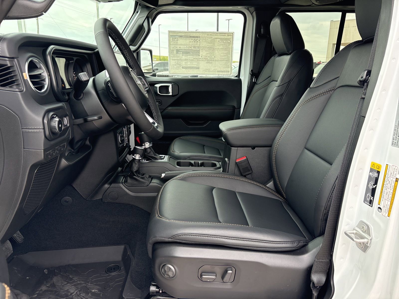 New 2026 Jeep Wrangler Unlimited Sahara AWD/4WD image 13