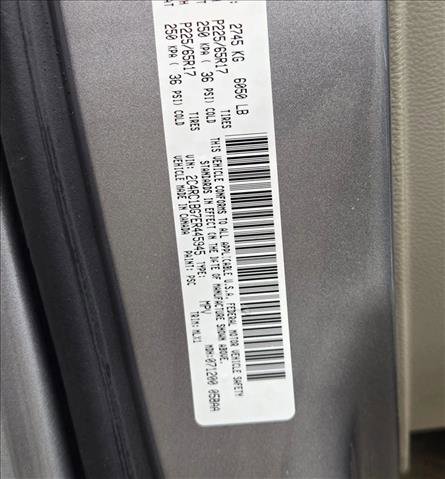 Used 2014 Chrysler Town & Country Touring FWD image 22
