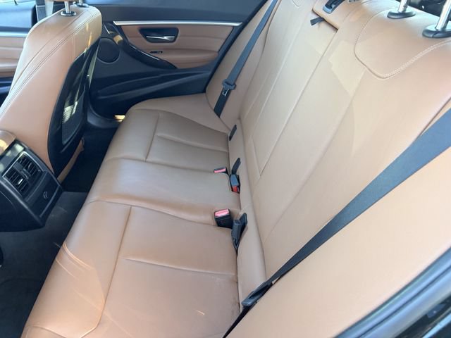 Used 2017 BMW 330i Sedan RWD image 9