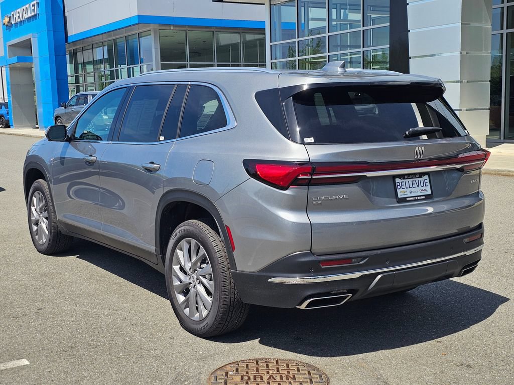 Used 2025 Buick Enclave Preferred w/ Power Package AWD/4WD image 4