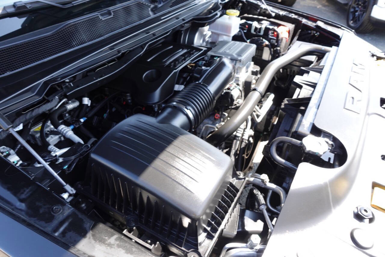 Used 2024 RAM 1500 Limited image 71