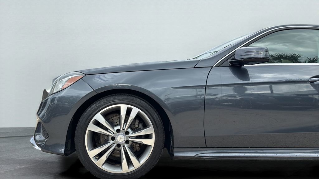 Used 2014 Mercedes-Benz E 350 Sedan image 16