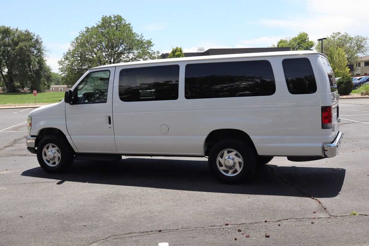 Used 2012 Ford E-350 and Econoline 350 XLT RWD image 8