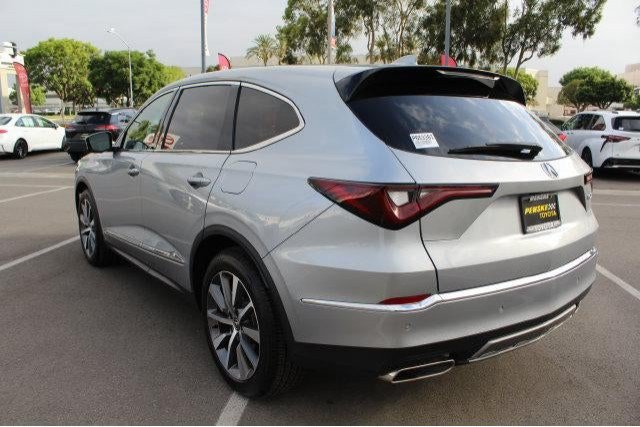Used 2025 Acura MDX w/ Technology Package FWD image 13