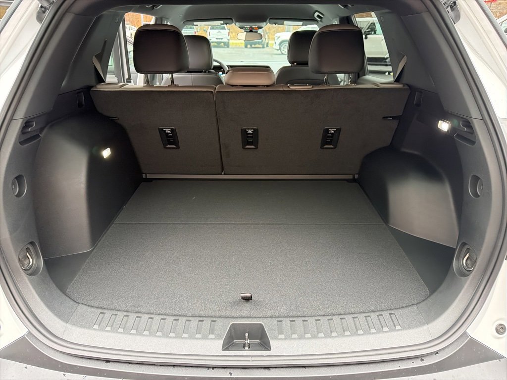 New 2026 GMC Terrain Elevation w/ Elevation Premium Package image 12