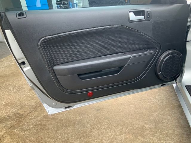 Used 2009 Ford Mustang GT Premium image 14