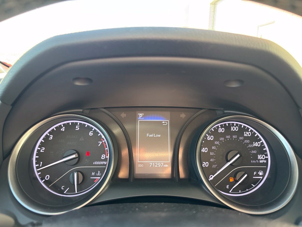 Used 2021 Toyota Camry SE FWD image 22