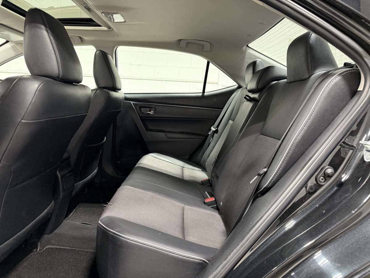 Used 2015 Toyota Corolla S image 17